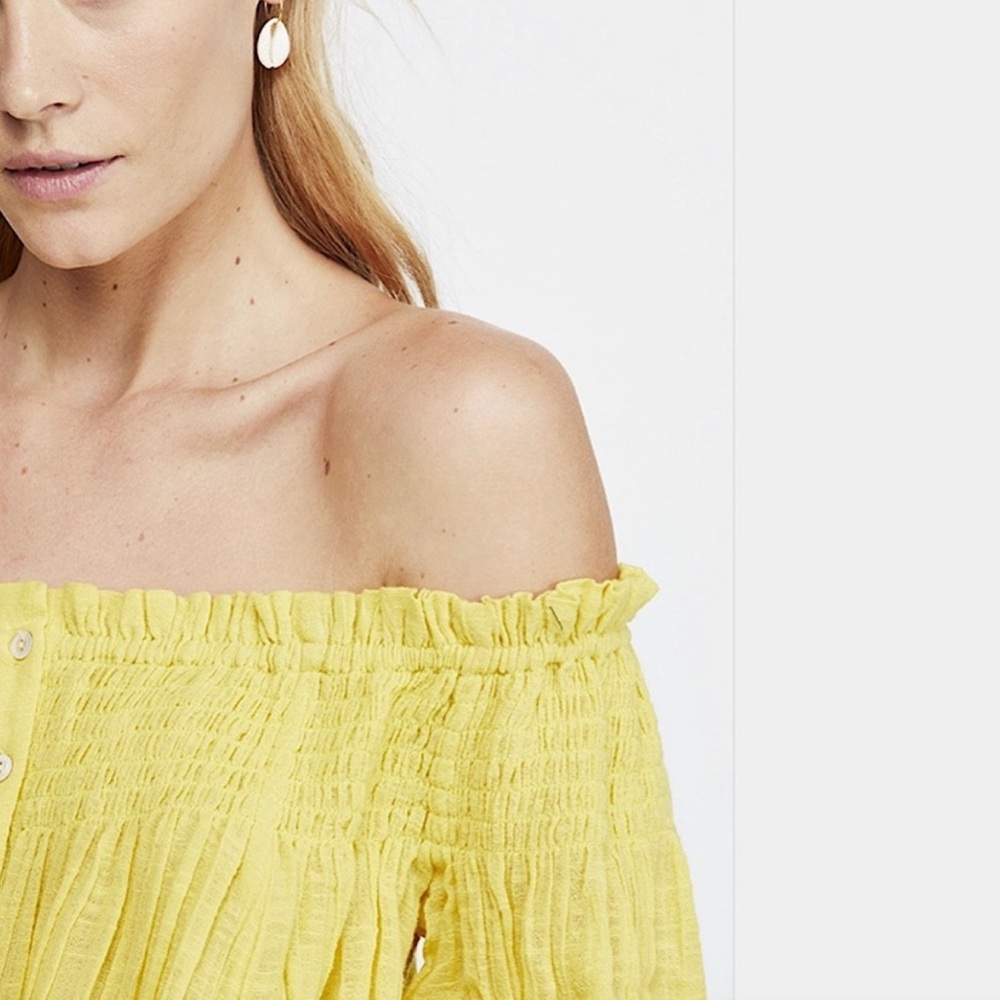 Free People We the Free Yellow Dancing Til Dawn Off Shoulder Smocked Top size M - Picture 5 of 9